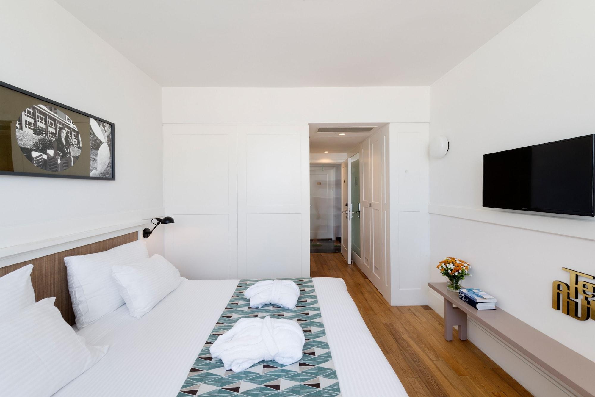 Lily & Bloom Boutique Hotel Tel Aviv Exterior photo
